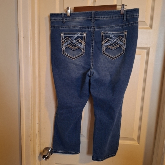 Faded glory jeans Embellished pockets size 18W - Picture 3 of 4